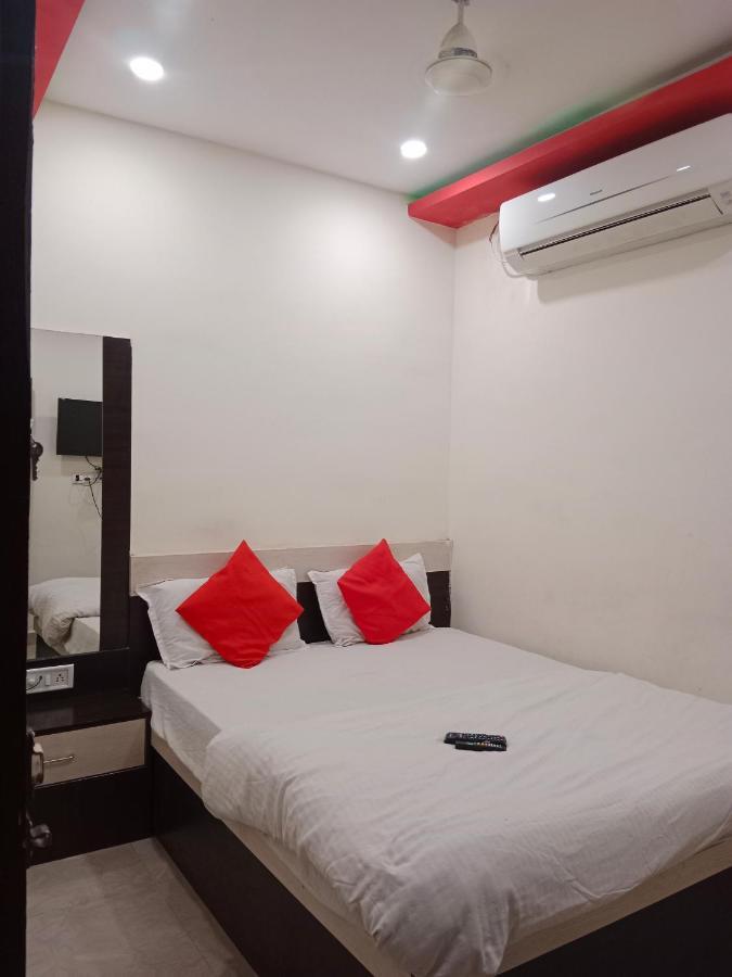 Hotel Nahta Palace Ujjain Dış mekan fotoğraf